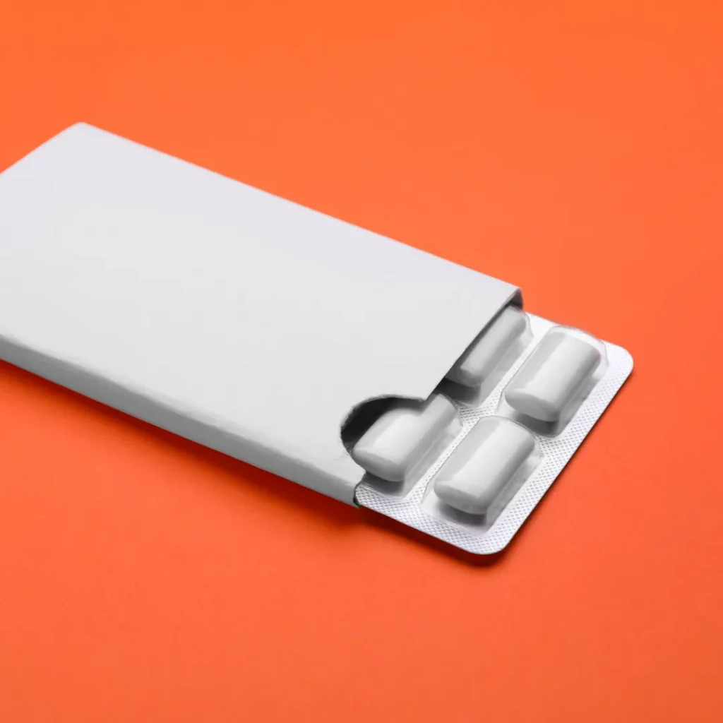 Mockup brief chewing gum